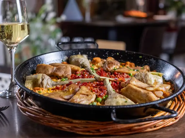 Mixed paella